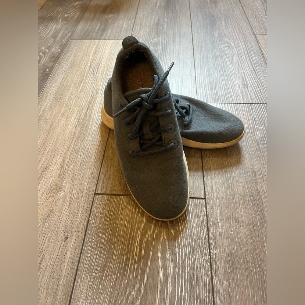 Allbirds Wool Runners 0319 NV1 Light Blue Running Shoes Sneakers - Women’s 9